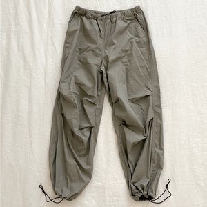 Parachute Pants Size: XS